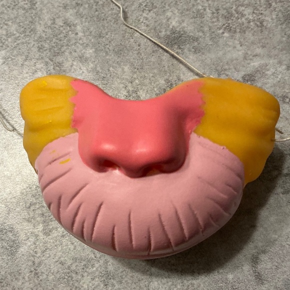 Vintage 1987 McDonald’s Animal Mask Toys Monkey Alligator - Picture 3 of 9